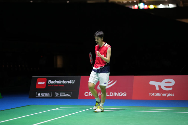 早在他刚开 早在他刚开