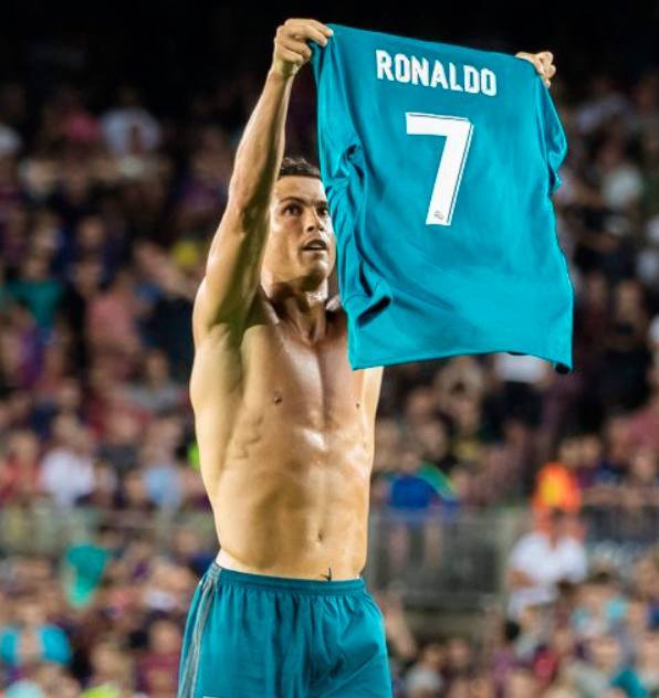 是一个冷冰 是一个冷冰