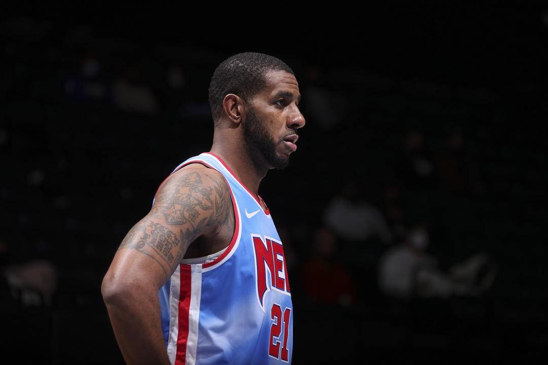 显得更为珍 显得更为珍