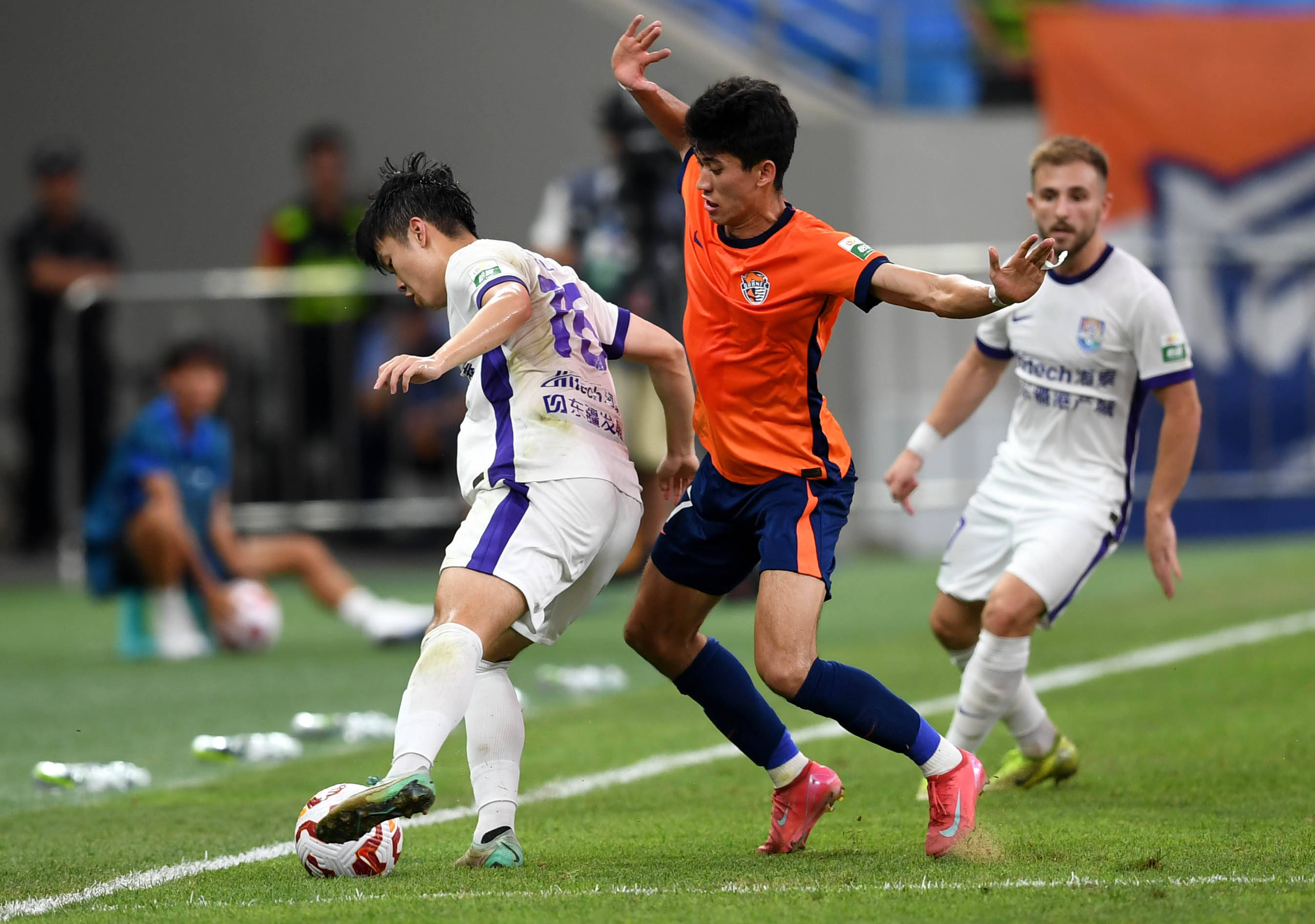 而艾达的故 而艾达的故