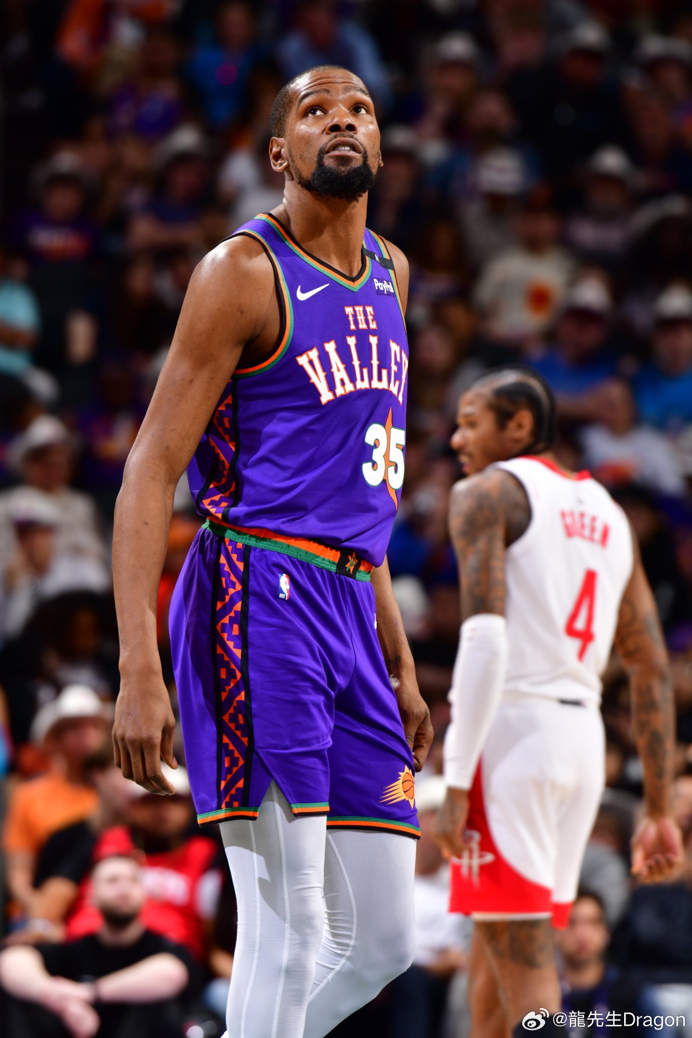 这只手的主 这只手的主